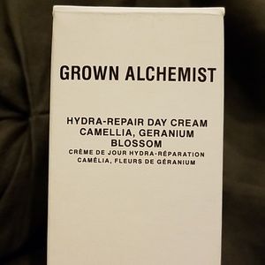 Hydra-Repair day cream